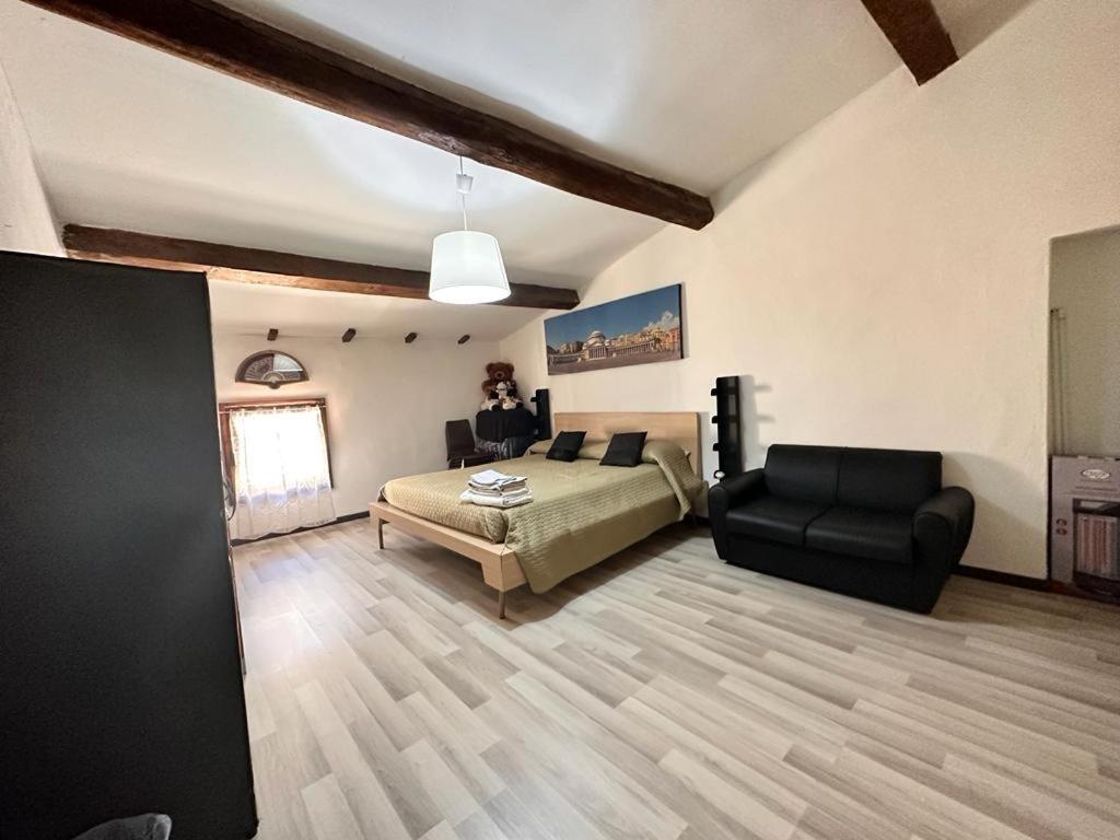 Hotel Karivi - Poma Florencja Zewnętrze zdjęcie